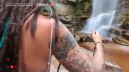 Fui pega no Flagra fudendo na Cachoeira! - Dread Hot